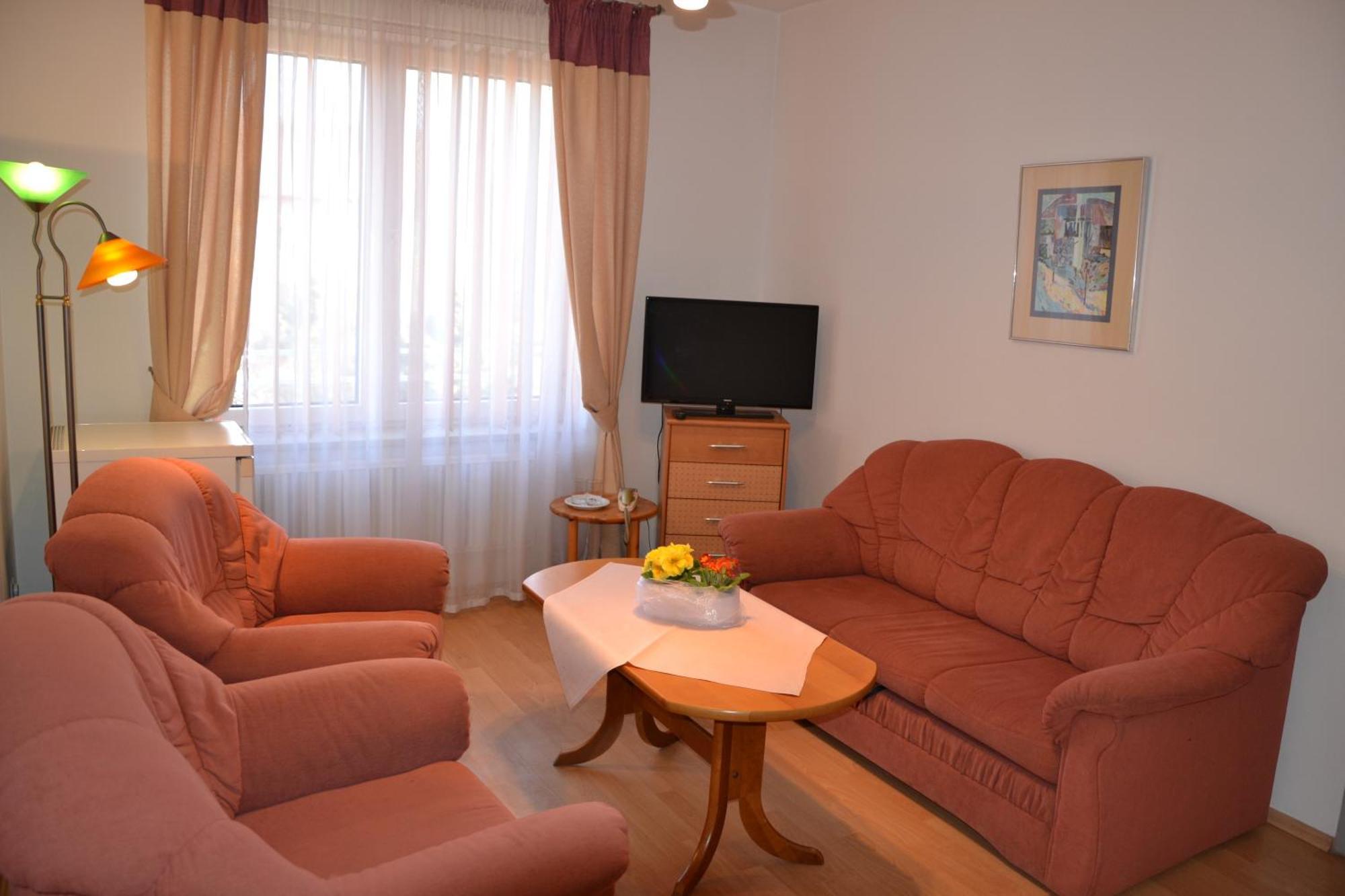 Hotel Monttis Sucha Beskidzka Zimmer foto